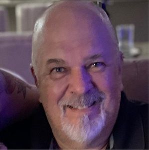 Meet your Posher, Christopher